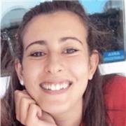 Sono una ragazza che frequenta il secondo anno di giurisprudenza